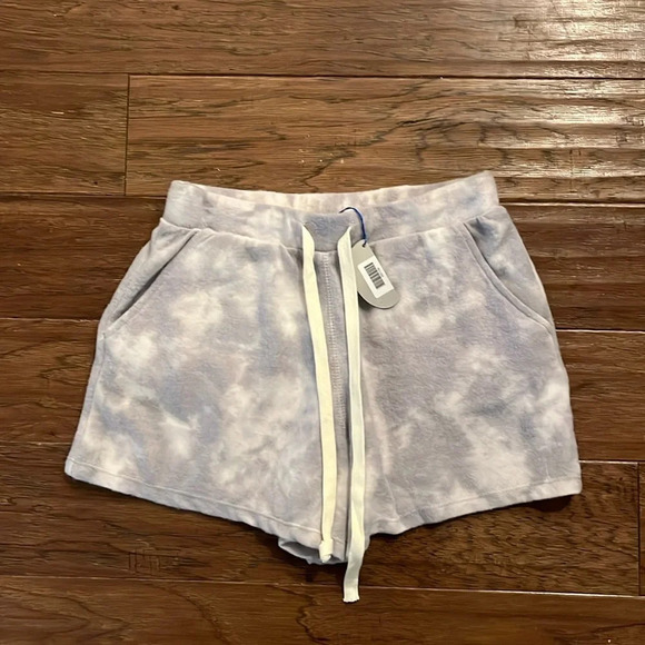 Blank Paige Tie Dyed Fleece Shorts Size S - Picture 1 of 4